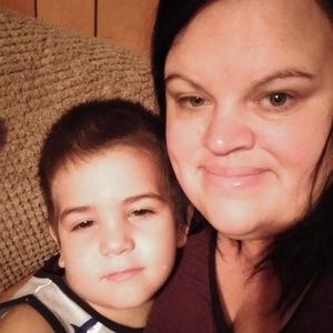 Meet your Posher, Caralynn